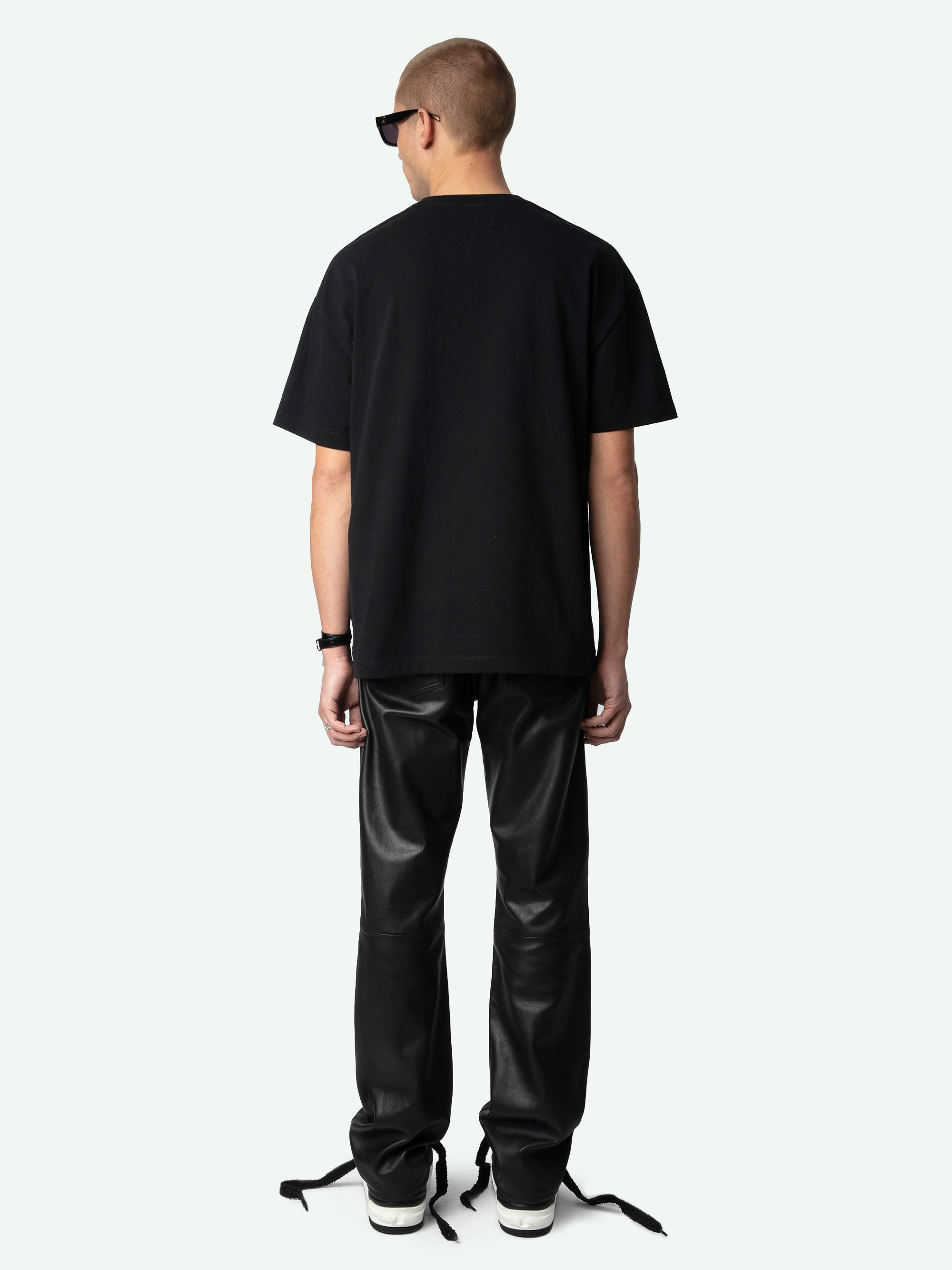 T-Shirt Teddy - Oversize-T-Shirt mit kurzen Ärmeln, Print und Nieten auf der Vorderseite.